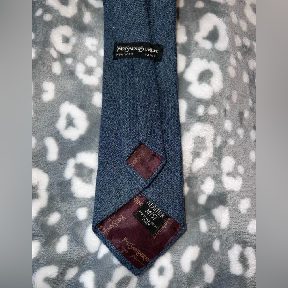 Vintage Yves Saint Laurent "Heather Mist" Necktie - Picture 7 of 7